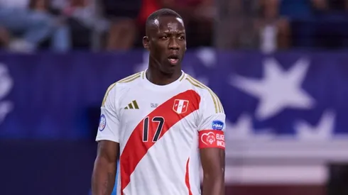 Luis Advíncula es uno de los jugadores más experimentados de Perú.