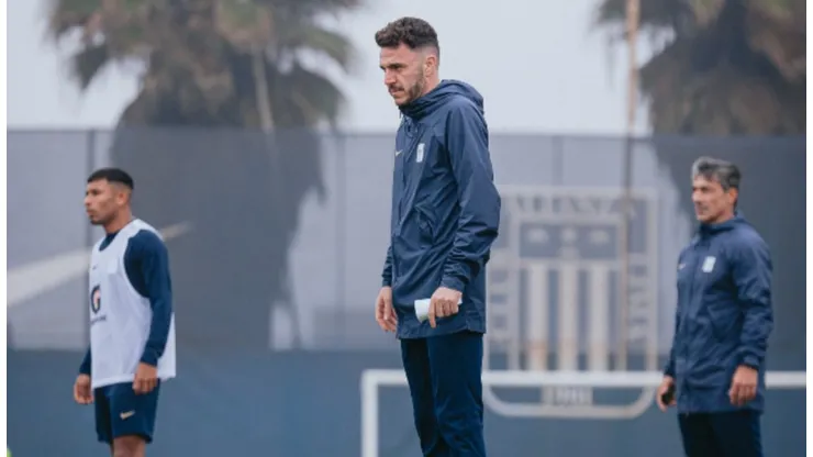 Mariano Soso prepara cuatro refuerzos para Alianza Lima