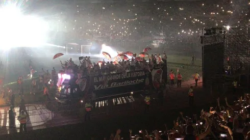 La vuelta olímpica de River.