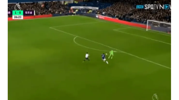 Pongan a Yerry: grosero error defensivo de Everton le dio el gol a los Spurs