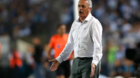 El mensaje que le dejaron a Alfaro cerca de la sede de Huracán