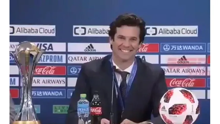 Solari se encontró a un excompañero de River en plena conferencia