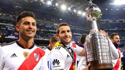 Martínez y Mayada con la Copa Libertadores.