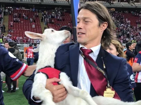 Almeyda cumplió 45 años y los fans de Chivas y River lo saludaron en las redes