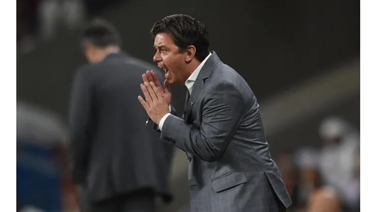 Teléfono, River: juega en la MLS pero está enamorado de Gallardo