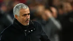 Bomba de Fox Sports: ¡Burdisso le ofreció a Mourinho ser DT de Boca!