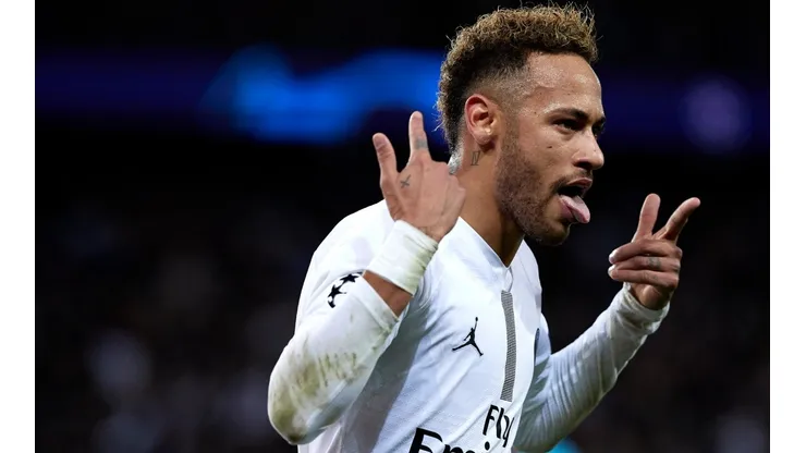 Neymar metió un nuevo look increíble