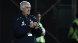 Por ahora, incierto el futuro de Julio Comesaña