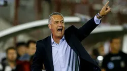 ¿A DÓNDE VA? Gustavo Alfaro suena para Boca y podría dejar Huracán (Foto: Getty).