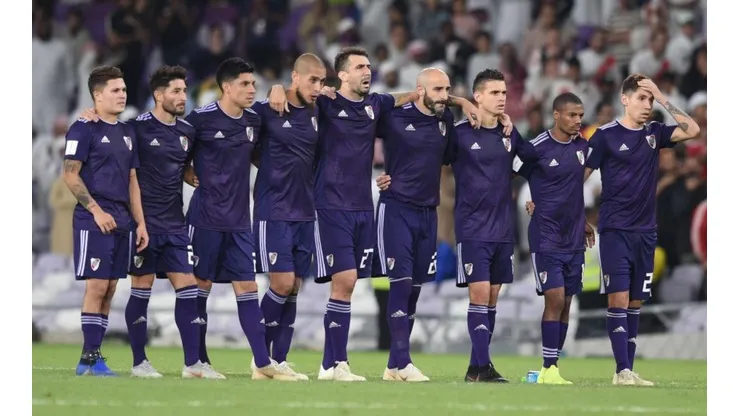 SUFRIMIENTO. Los jugadores de River en los penales contra Al Ain (Foto: Getty).
