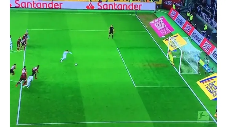 No lo veas, Eden: el hermano de Hazard quiso picar un penal pero hizo un papelón