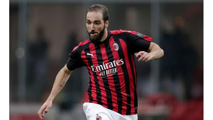 Bolonia vs AC Milan por la Serie A.