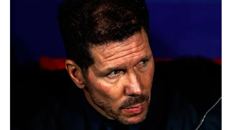 Diego Simeone mira hacia el fútbol argentino.