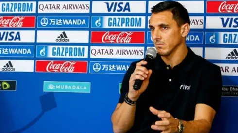 Arranca mal: Burdisso propone un imposible como técnico de Boca