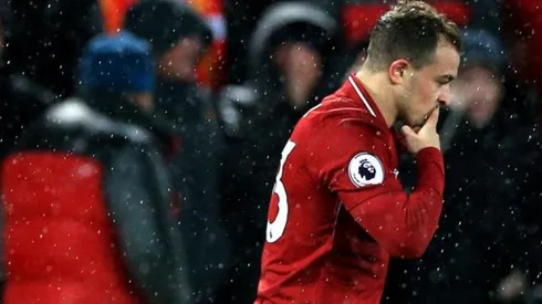 Shaqiri entró derecho, liquidó al United y condujo al Liverpool a la cima