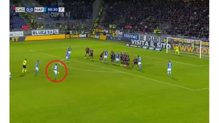 Magia de Milik para la victoria de Napoli.
