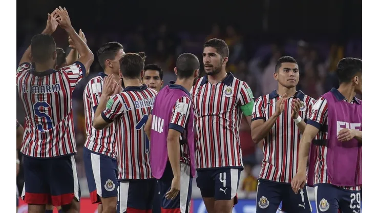 Marco Fabian le envió un mensaje a Chivas en Twitter después de la caída