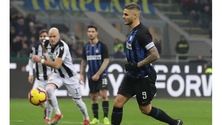 Golazo de penal de Icardi.