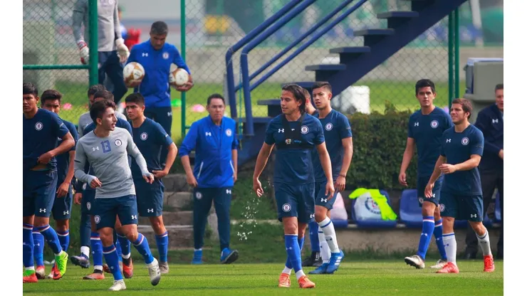Tremendo regalo de Mercedes Benz para el plantel.