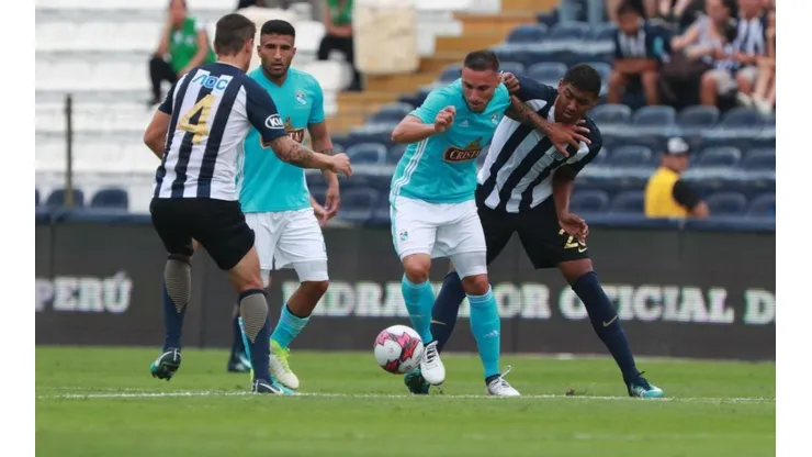 Sporting Cristal con ventaja recibe al Alianza Lima