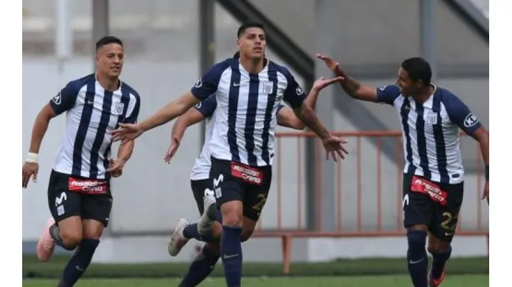 Para enamorarse mil y una veces: Alianza Lima oficializó sus pieles para la próxima temporada