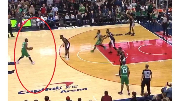 ¡Desde el logo! El triple de Kyrie Irving para ganar el partido