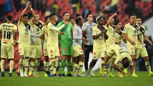 Edson Álvarez podría perderse el primer partido.