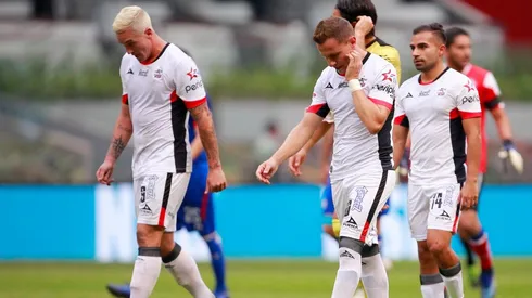 Difícil situación para los jugadores de Lobos BUAP.