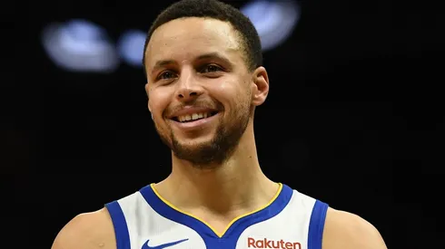 ¡Está loco! Stephen Curry dice que el hombre nunca llegó a la luna