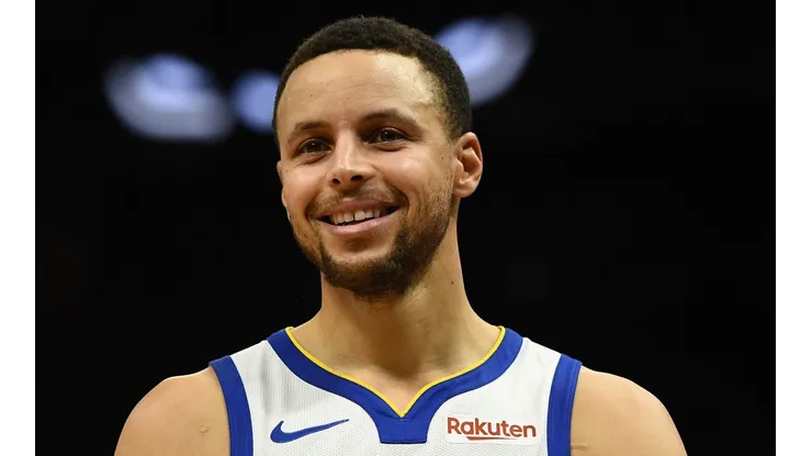 ¡Está loco! Stephen Curry dice que el hombre nunca llegó a la luna