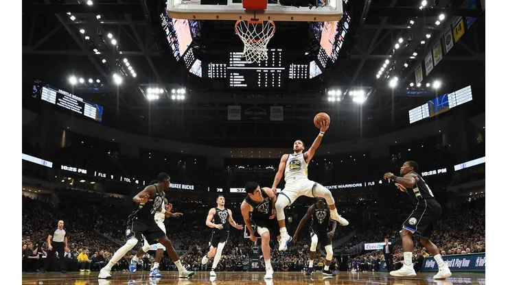 Los 38 de Curry: lo que dejó la noche del lunes en la NBA