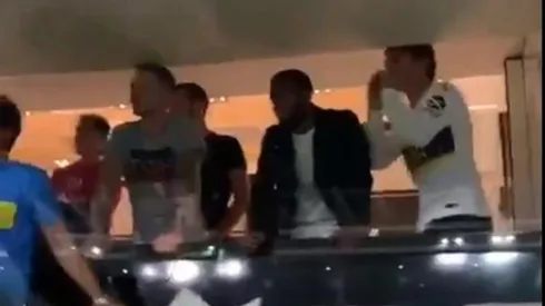 ¡Qué loco que está! Griezmann chifló a los jugadores de River