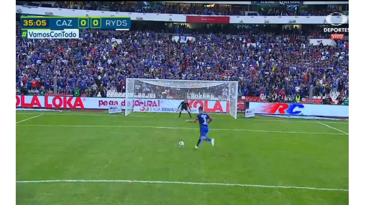 Caraglio erró la opción más clara para el Cruz Azul.