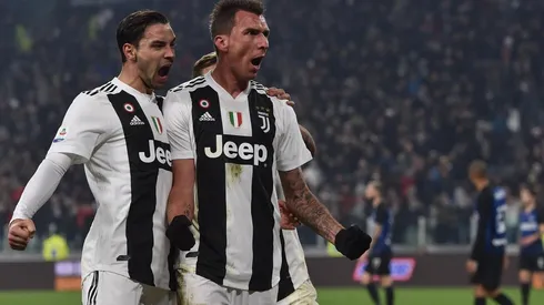 Mandzukic le dio tres puntos de oro a Juventus.