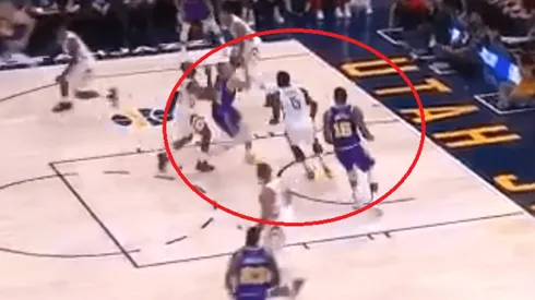 Pase por la espalda de Exum y clavada de Favors: La jugada de la noche en la NBA