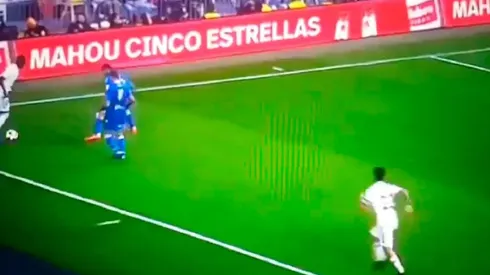 Vinicius intentó una de Neymar.