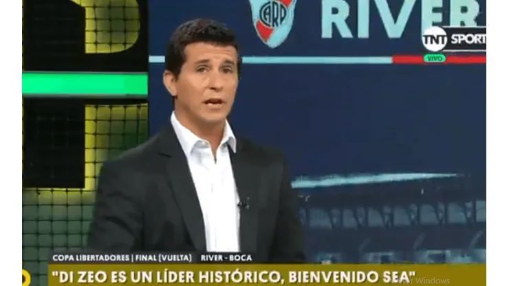 Foto de Hernán Castillo en su programa en TNT SPORTS.