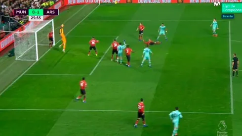 De Gea se olvidó las manos y fue protagonista de un blooper gigante