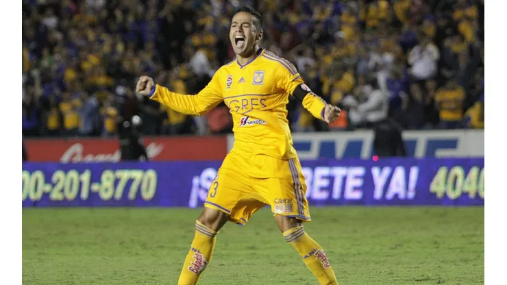 Juninho le dijo adiós al fútbol.