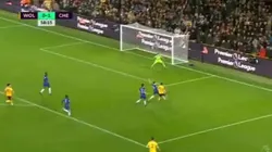 Está prendido fuego: Raúl Jiménez se tuvo fe, ganó en velocidad y ¡le marcó al Chelsea!