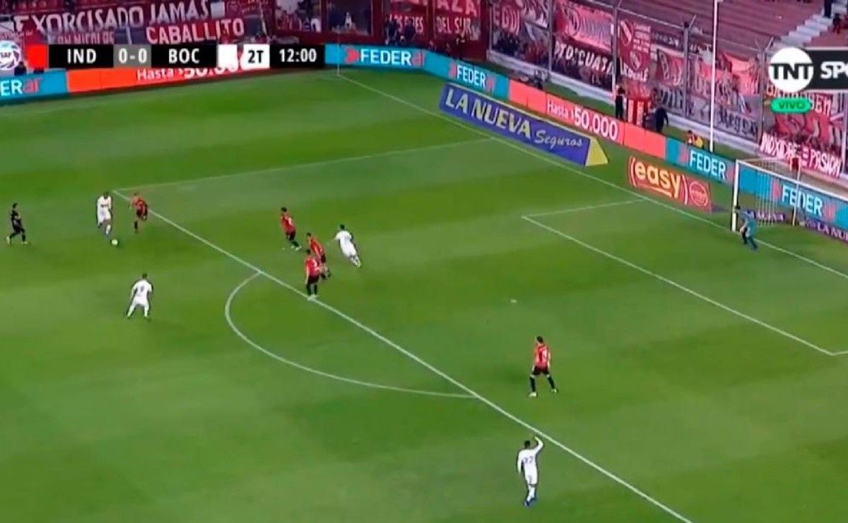 Cardona se inventó un gol de la nada y silenció el Libertadores de ...
