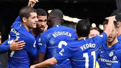 Todo Chelsea celebra una nueva victoria.