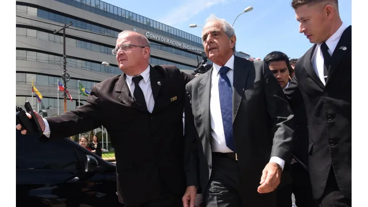 Foto del presidente de River