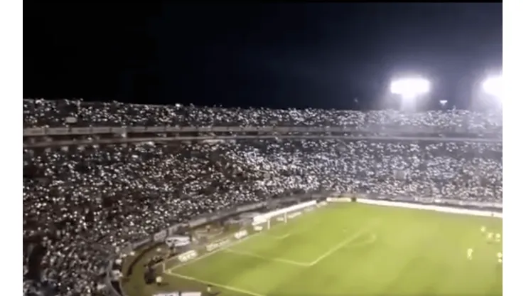 Se iluminó el Volcán.