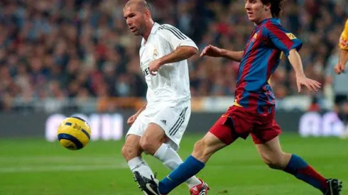Zidane y Messi en el único partido en el que se enfrentaron.