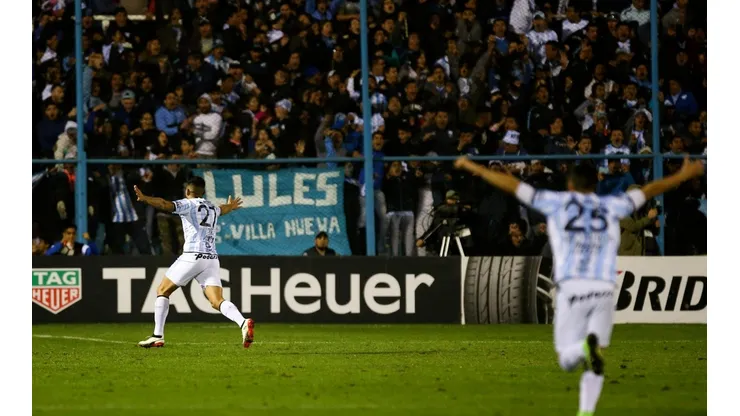 Ver en VIVO Atlético Tucumán vs San Martín Tucumán por la Superliga
