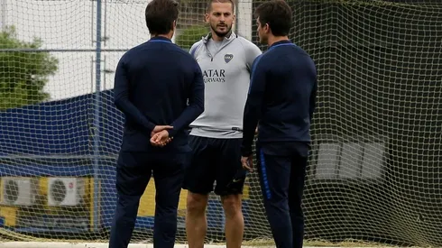 Se empieza a definir la alineación de Boca para visitar a Independiente por la Superliga