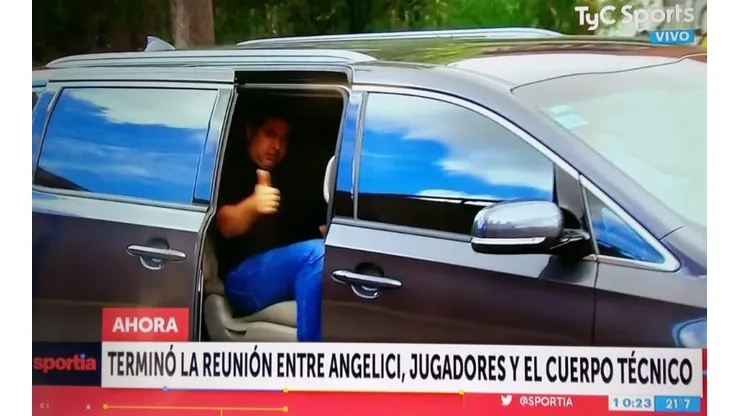 ESPN: Ya se sabe de qué hablaron Angelici y los jugadores en la reunión que hubo en Boca