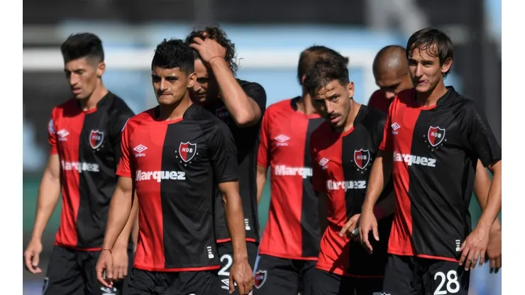 Newell's vs Patronato por la Superliga.
