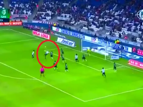 Funes Mori la paró de pecho y definió de chalaca para hacer el mejor gol de la temporada en la Liga MX